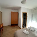 Sara Apartamento Makarska