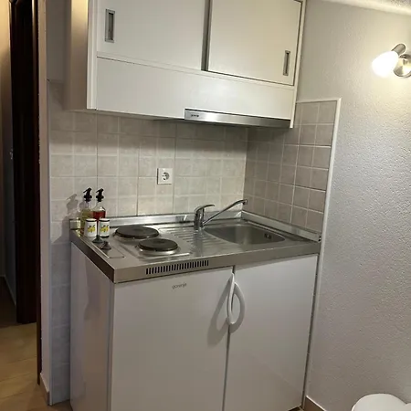 Apartman Sara *