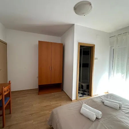 Sara Apartmán Makarská